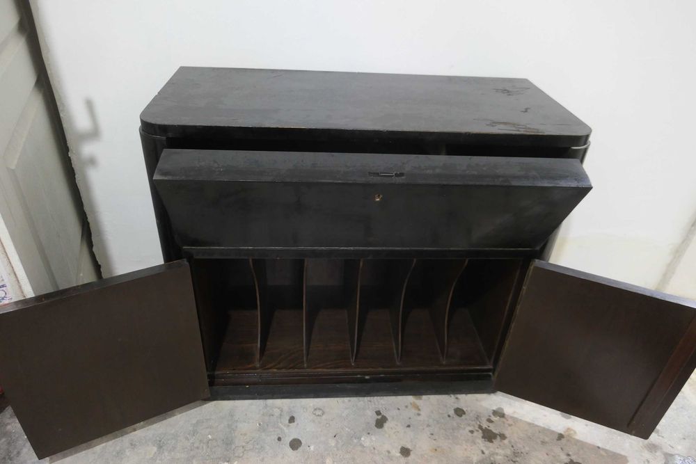 Mobila Veche Comoda cu Pick-up Lemn masiv Suport Discuri Separator TESLA Supraphon 3 viteze 33 4578 RPM RAR Suport Discri Ebonita Shellac Vinyl