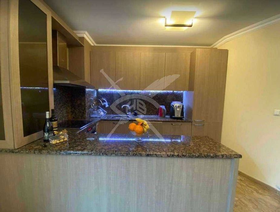 Тристаен апартамент - центъра на Пловдив - 11254761