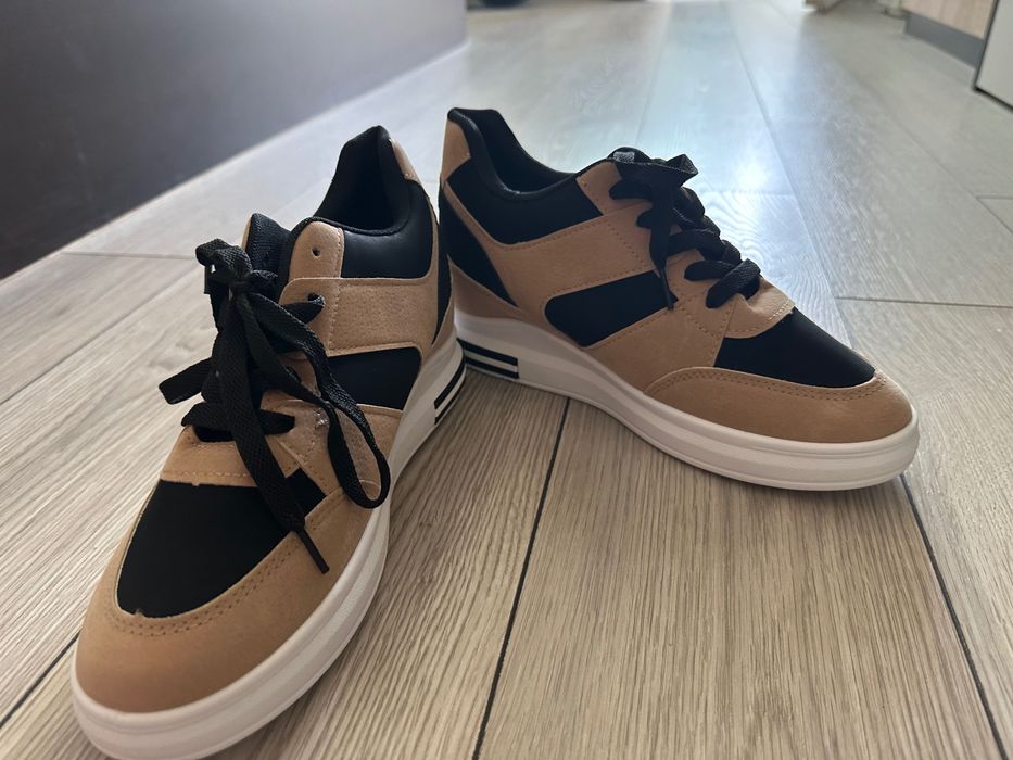 Дамски маратонки