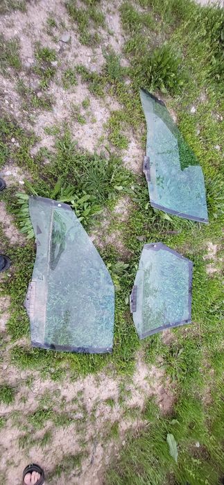 Продам запчасти на Мерседес и Ауди Б4