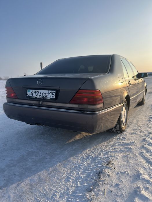 Мерседес-Benz S 320