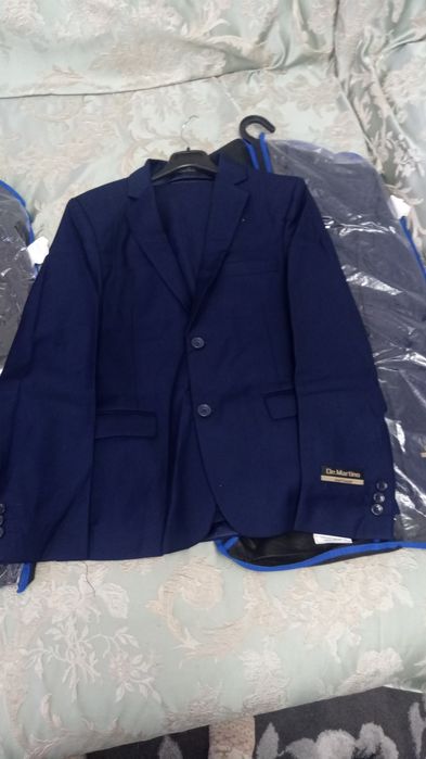 костюм школьный 44, размера