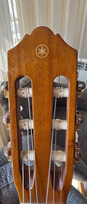Китара Yamaha CS40 3/4