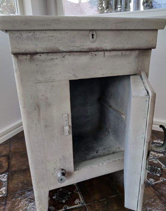 Frigider antic!Restaurat! 2 model diferit!