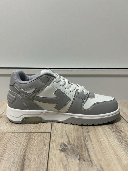 Off-White Out Of Office gri