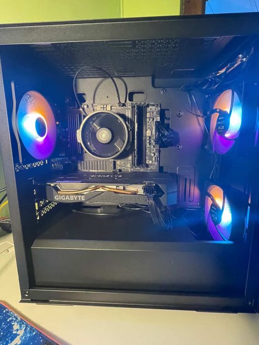 Gaming PC AMD Ryzen 5500