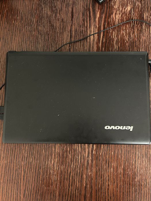 Lenovo ноутбук сатылады