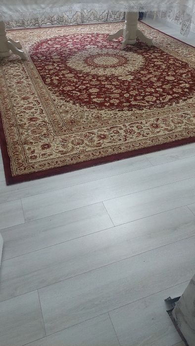 Кілем сатылады, размері 3×4, бағасы 35000