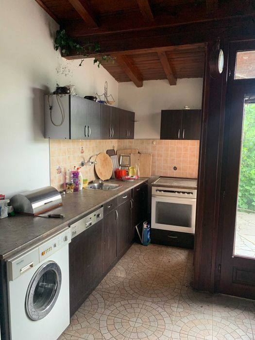 ИМОТ в близост до ЦЕНТЪРА на с. Васил Левски