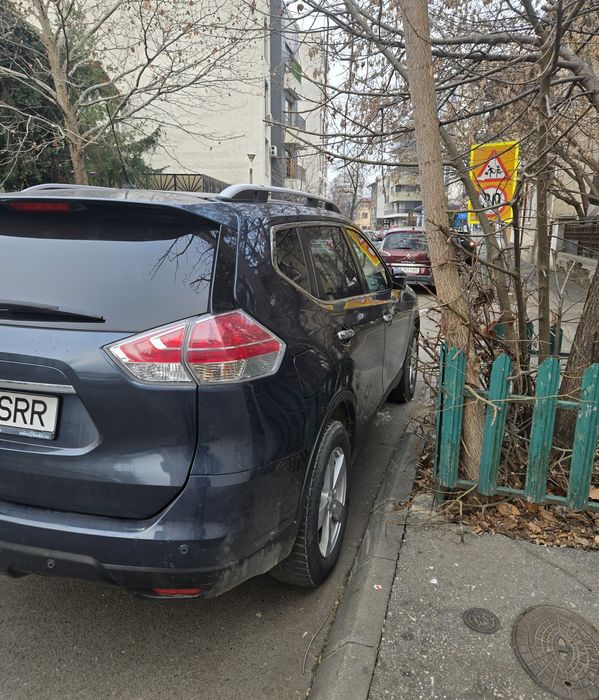 Vând Nissan Xtrail T32 accept variante