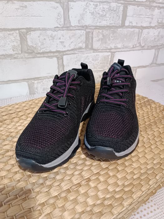 Кроссовки подростковые