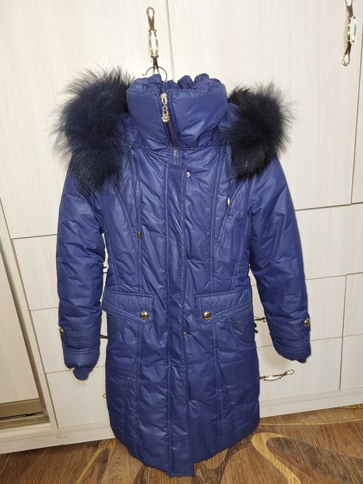 Синий пуховик для девочки