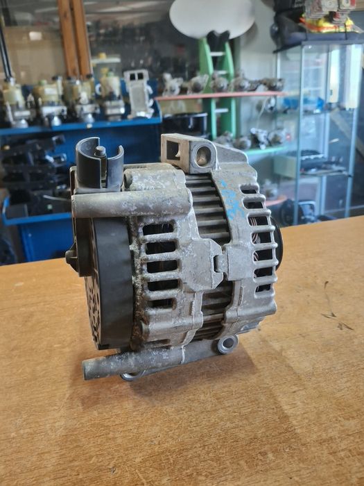 Alternator Volvo XC90 S80 4.4i 180A 2005-2011