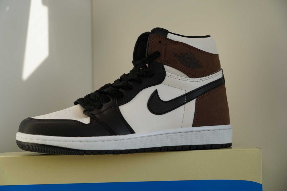 Adidași Jordan 1 MOCHA Noi-Toate Mărimile Disponibile (36-45) Cu Cutie