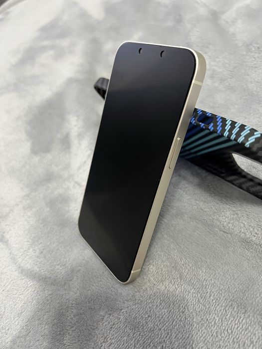 iPhone 13 128Гб, белый