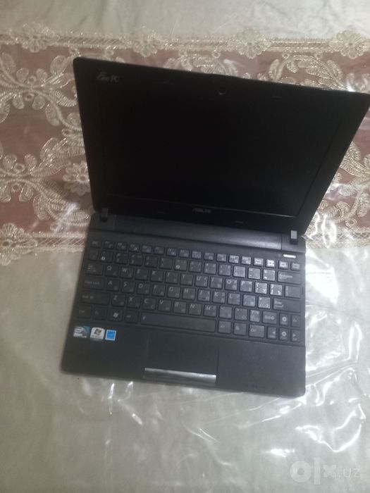 Note book asus holati zor