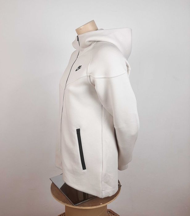 Nike Tech Fleece Windrunner - Оригинално дамско горнище размер S