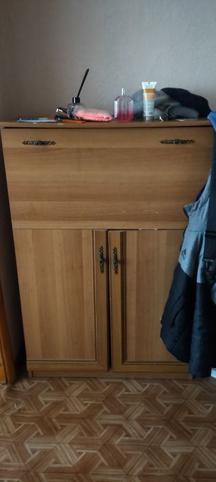 Продам шкафы  все вместе в одни руки