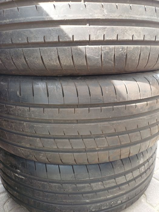 Гуми 235/55/19 Гудиар