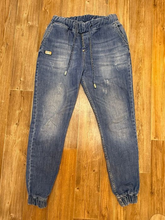 Продам джинсы 44-46-48 размер