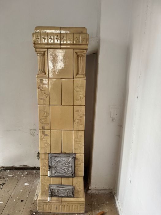 2 Sobe  de Teracotă IEFTINE în stare bună în stațiunea Bușteni