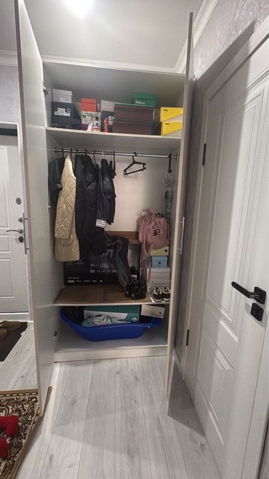 шкаф хороший деньги надо