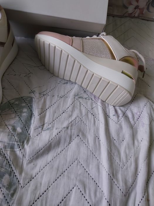 Дамски обувки 36