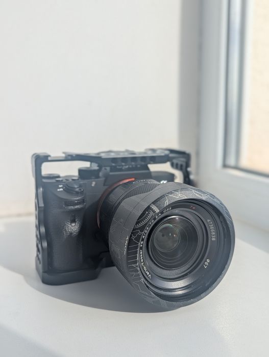 Продам Sony a7 iii Zeiss 24-70mm f4