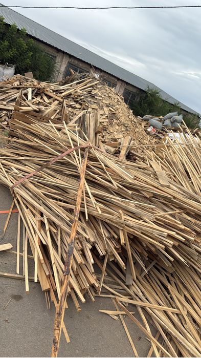 Дрова бесплатно самовывоз !