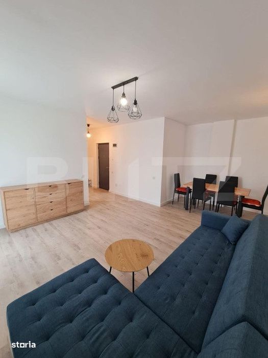 2 camere, bucatarie inchisa, zona Teilor