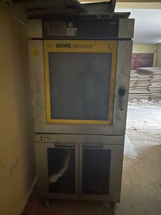 ПРОДАВАМ Фурна „MIWE Aeromat“