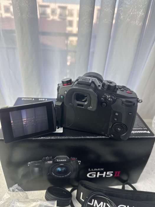 Panasonic Lumix GH5 II (Mark II) + Obiectiv 12-60mm