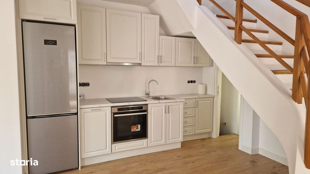 Super oferta! Casa cu 5 camere in Andrei Muresanu, ultrafinisata!