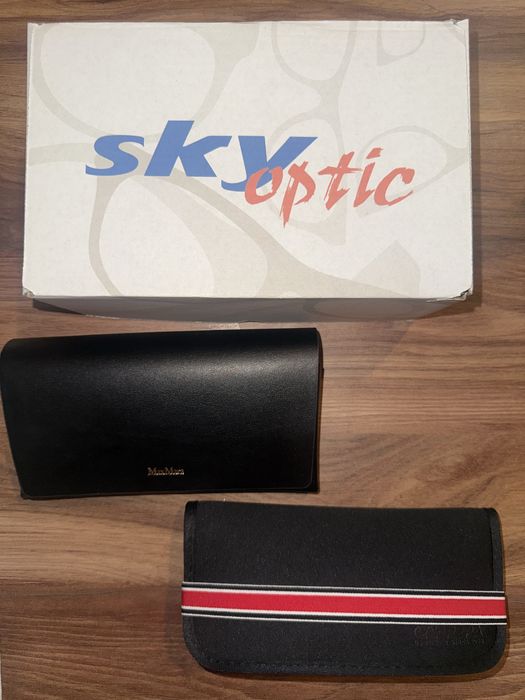 MaxMara и Carrera Carrera слънчеви очила аксесоари