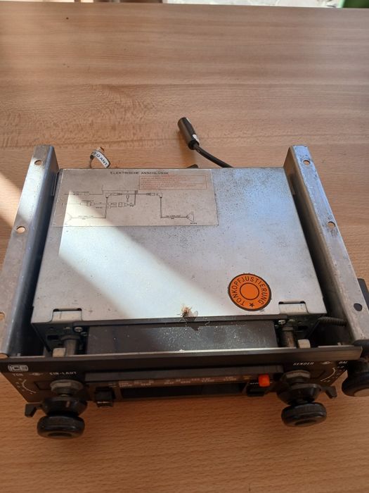Casetofon  AutoVintage ICE și  4 boxe ani 80-90 la 220euro