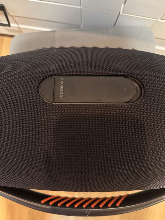 Vand boxa jbl boombox 3 URGENT