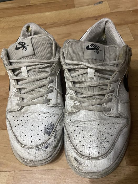 Белые найки