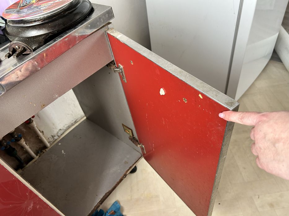 Отдам бесплатно кухонный гарнитур