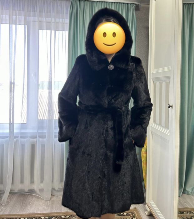 Продам норковую шубу
