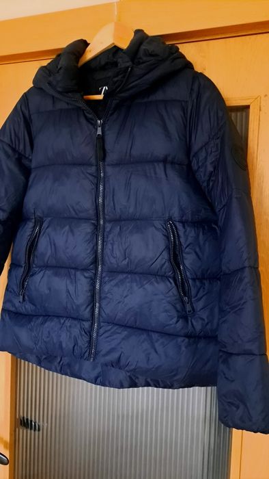 Изключително запазено зимно дамско яке Zara