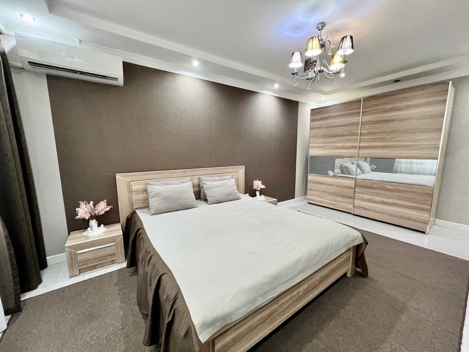 Посуточная аренда квартиры на Ц-1 Библиотека