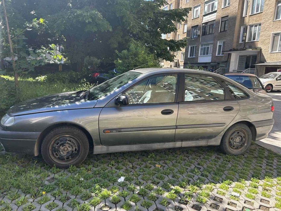 Рено лауна Рено лагуна