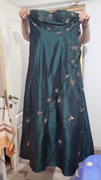 Rochie  de ocazie soacra/nasa marimea l