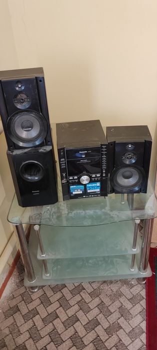 Музыкальный центр с подставкой