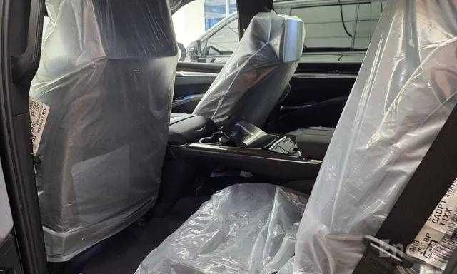 Mix Motors Cadillac Escalade 6.2 Esv Sport Platinum 2025 Cip Tashkent