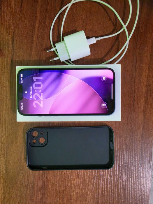Продам iphone 14 plus / айфон 14 плюс