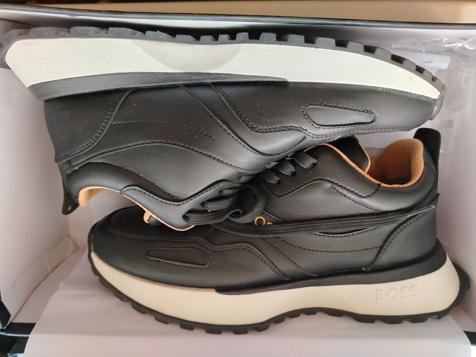 Продам кроссовки BOSS  черн кожа 41 р