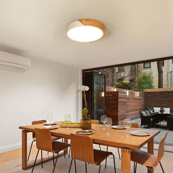 Lustră Led din Lemn