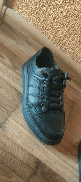 Детская обувь классика