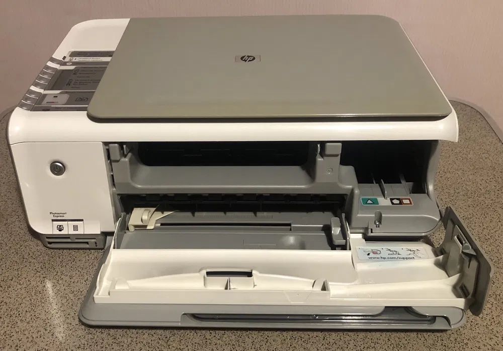 Принтер HP C3181